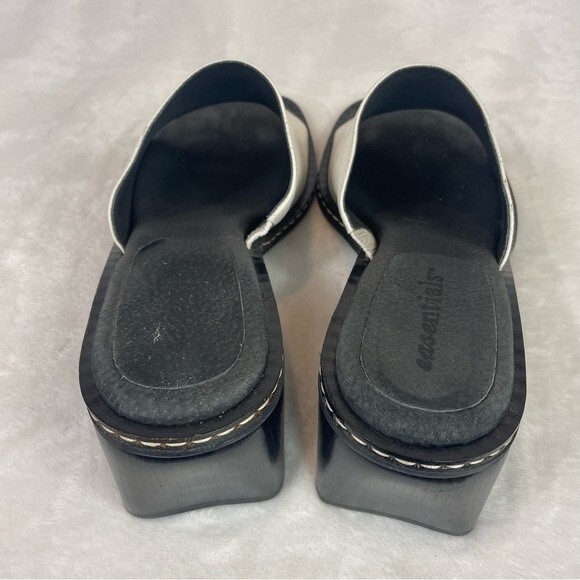 Easentials Slides White Sandals Square Toe Y2K Block Heel Leather 9W - Picture 11 of 14